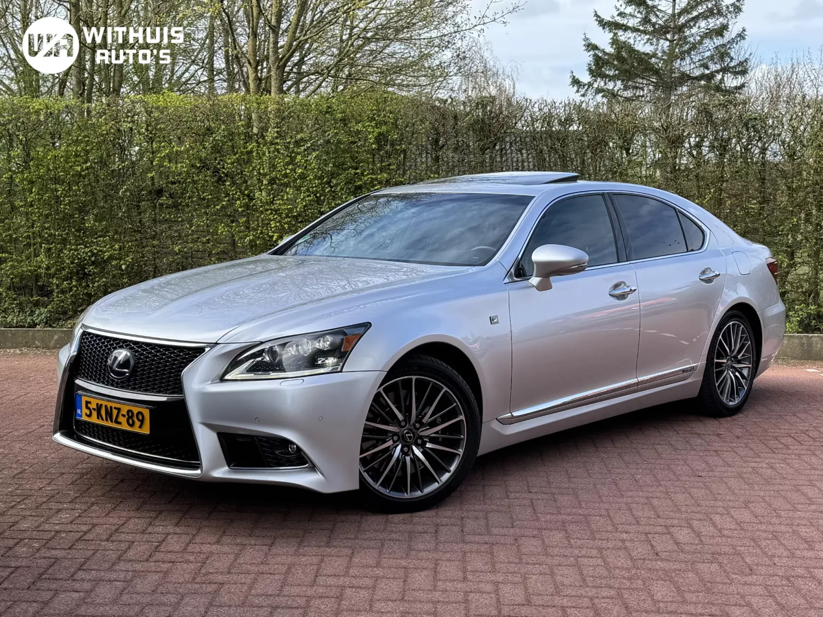 Lexus LS (2013) — foto 1