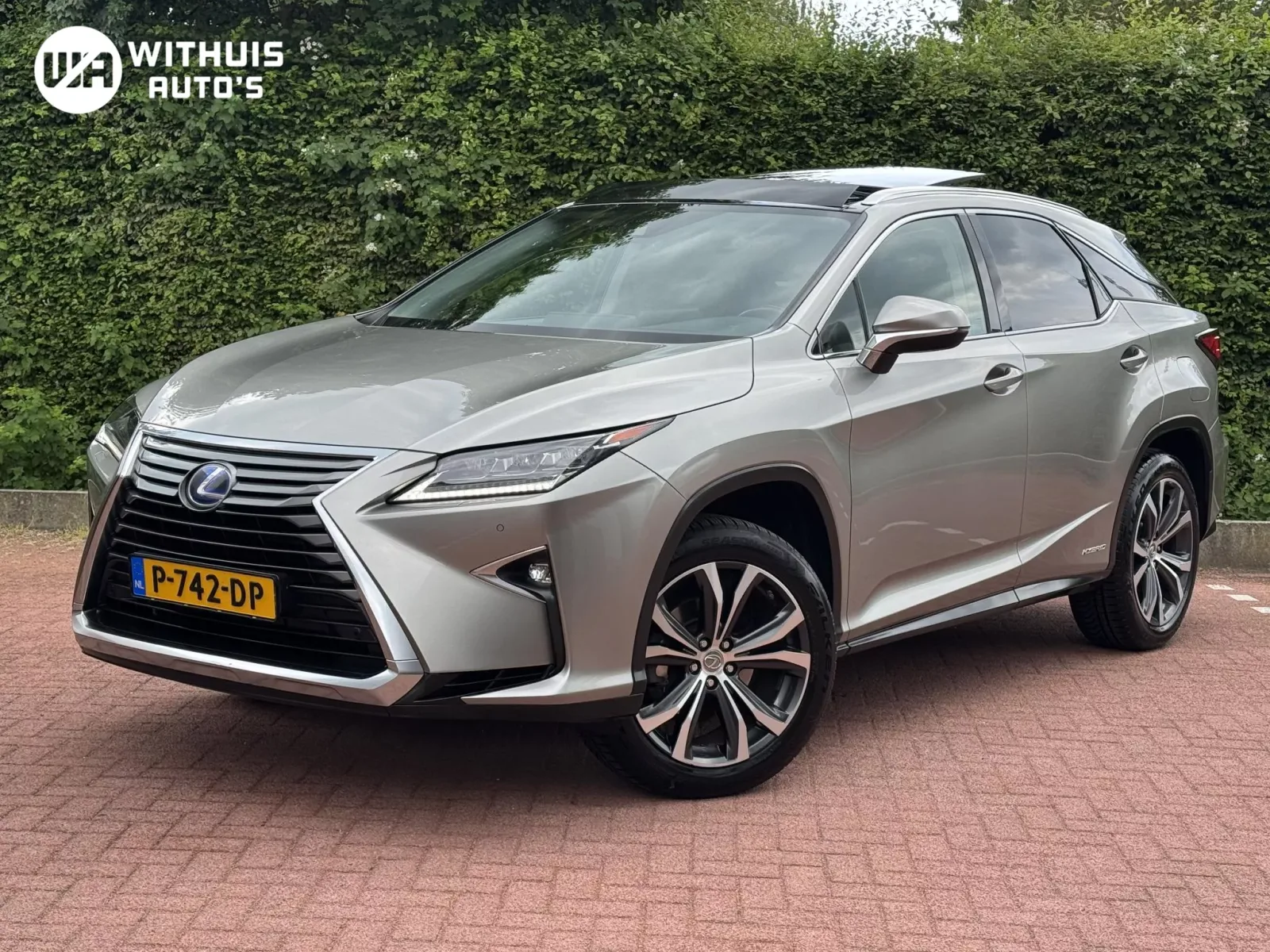 Lexus RX (2017) — foto 1