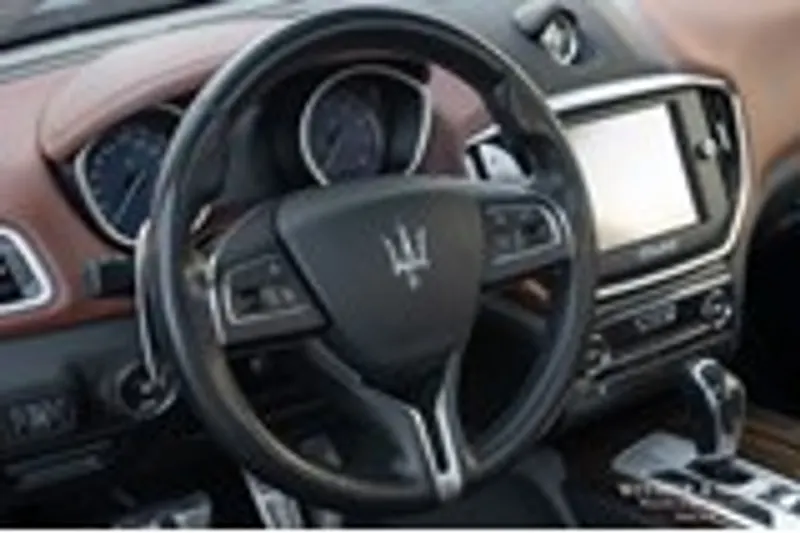 Maserati Ghibli (0)