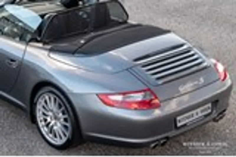 Porsche 911 (0)