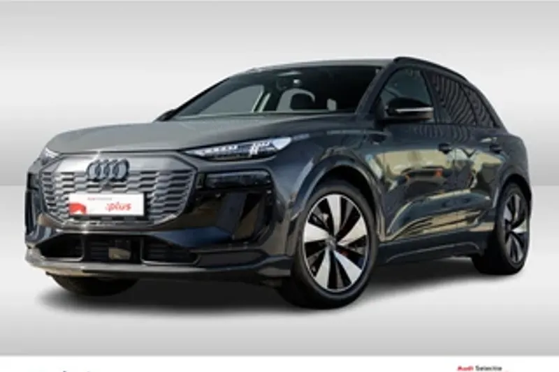Audi Q6 e-tron (2024)