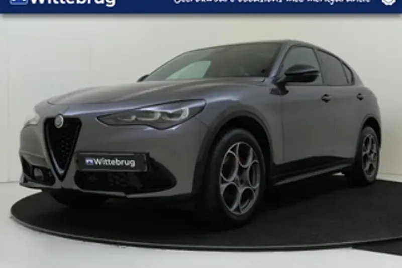 Alfa Romeo Stelvio (2023)