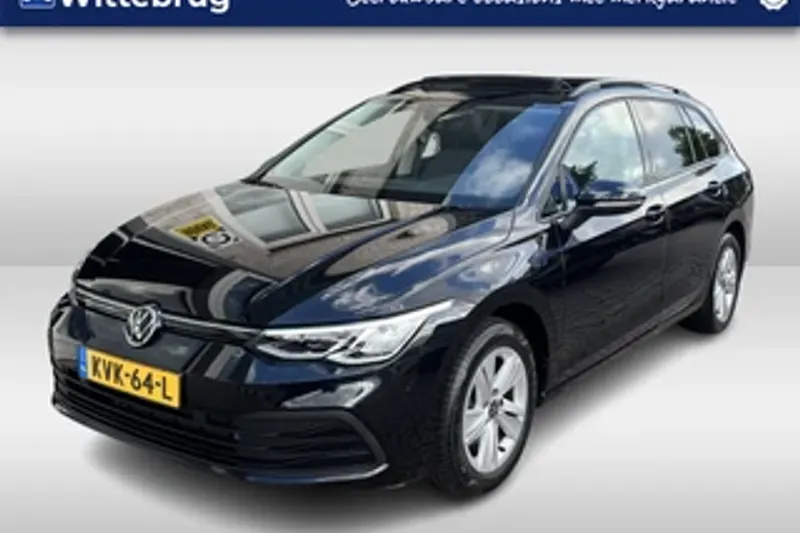 Volkswagen Golf (2023)