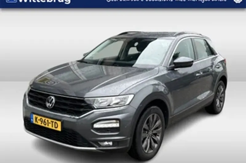 Volkswagen T-Roc (2021)