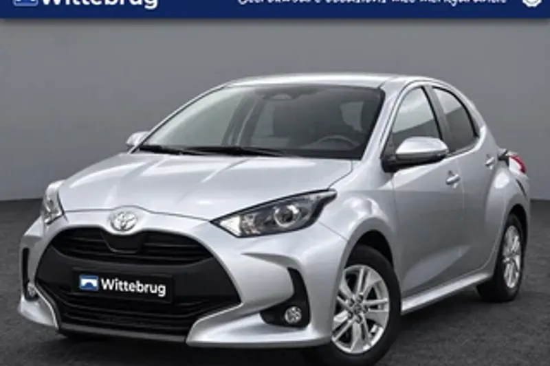 Toyota Yaris (2024)