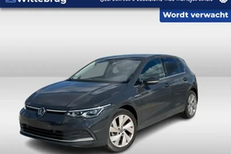 Volkswagen Golf (2022)