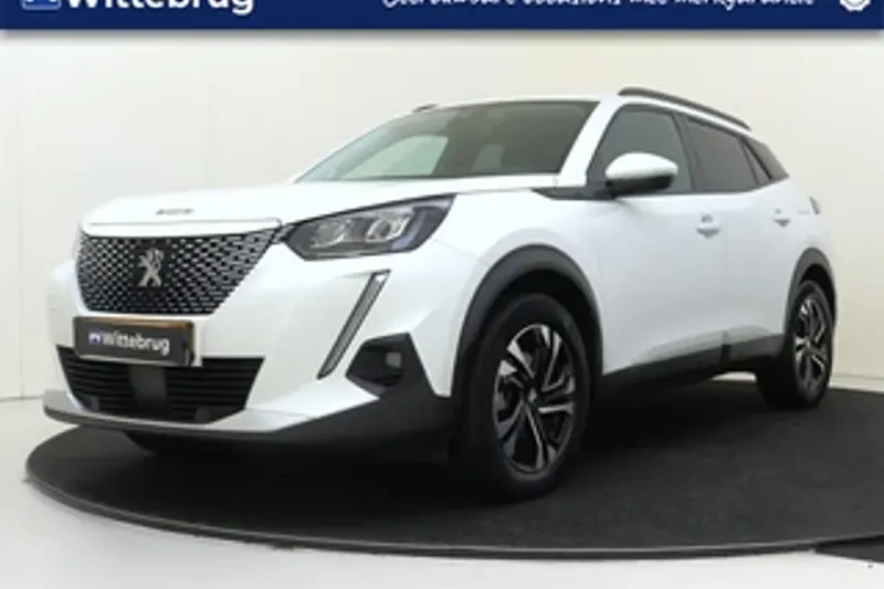 Peugeot e-2008 (2021)
