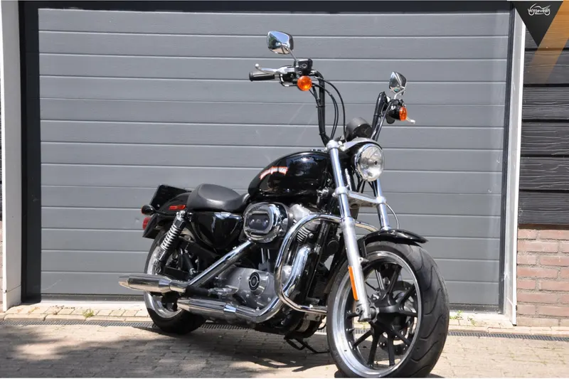 Harley-Davidson Sportster 883 (2010)