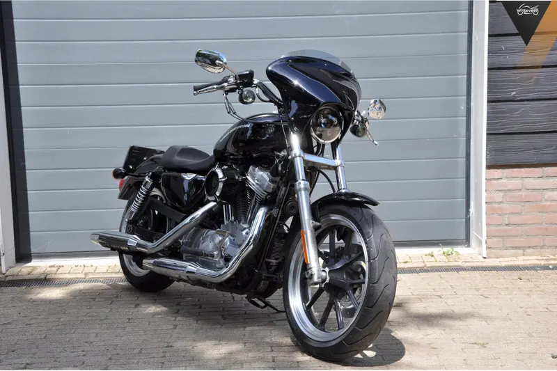 Harley-Davidson Sportster 883L (2012)