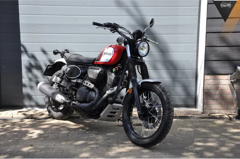Yamaha SCR 950 (2017)