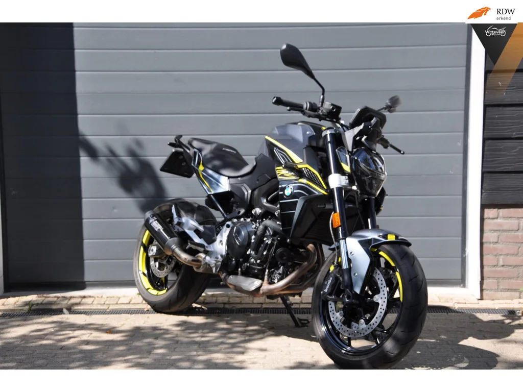 BMW F 900 R (2023) — foto 1