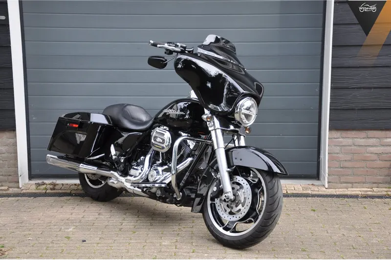 Harley-Davidson Street Glide 103 (2013)