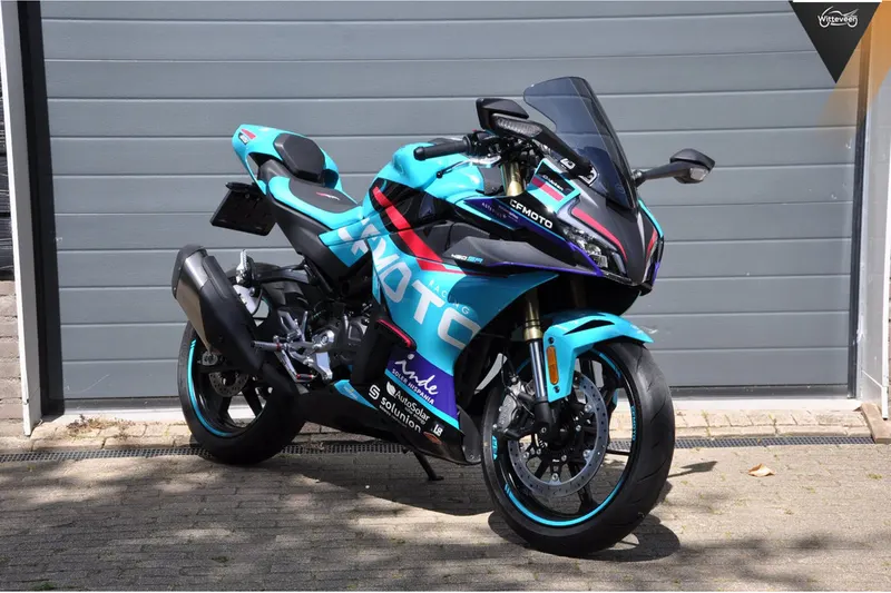 CFMoto 450 SR (2025)