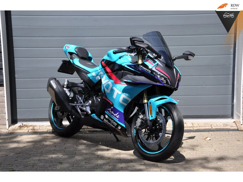 CFMoto 450 SR (2025) — foto 1