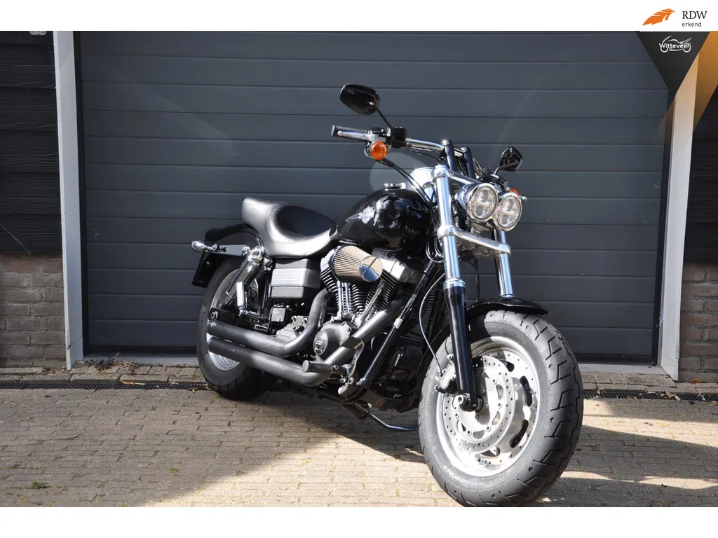 Harley-Davidson Dyna Fat Bob (2012) — foto 1