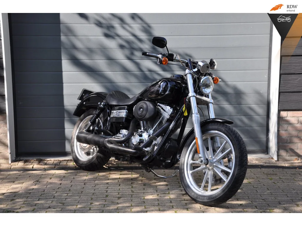 Harley-Davidson Dyna Super Glide (2006) — foto 1