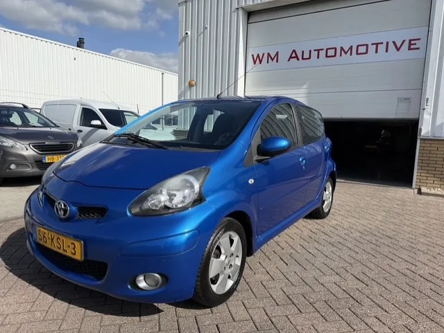 Toyota Aygo (2010) — foto 1