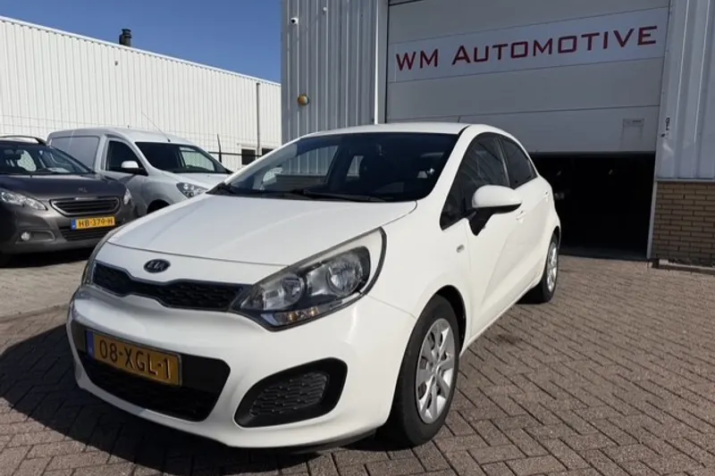 Kia Rio (2012)