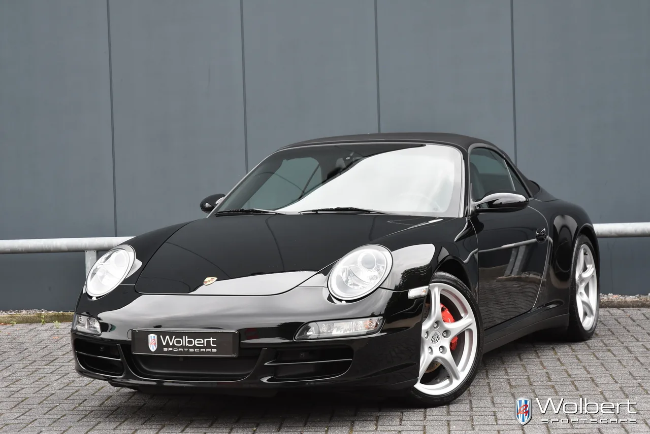 Porsche 911 (2006) — foto 1