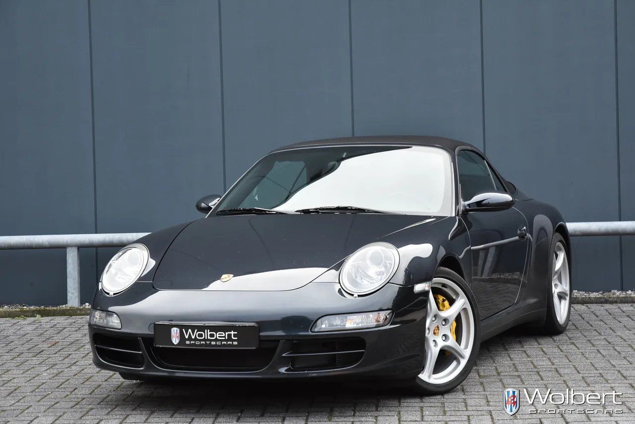 Porsche 911 (2006) — foto 1