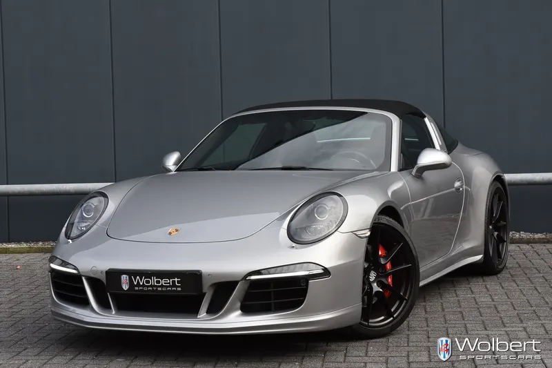 Porsche 911 (2015)
