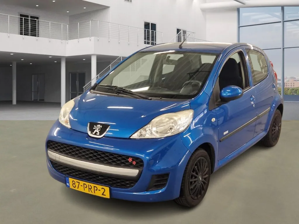 Peugeot 107 (2011) — foto 1