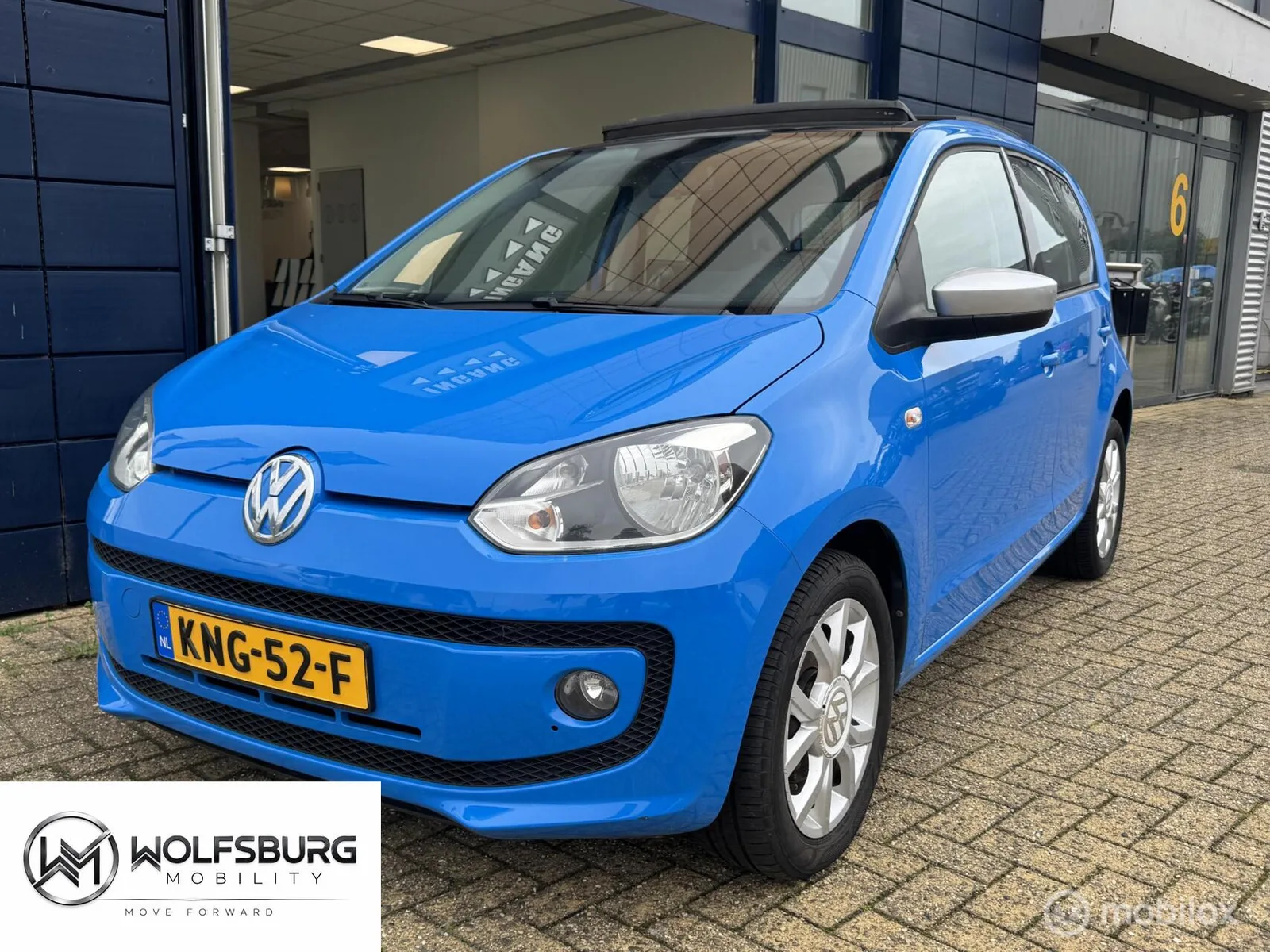 Volkswagen Up! (2014) — foto 1