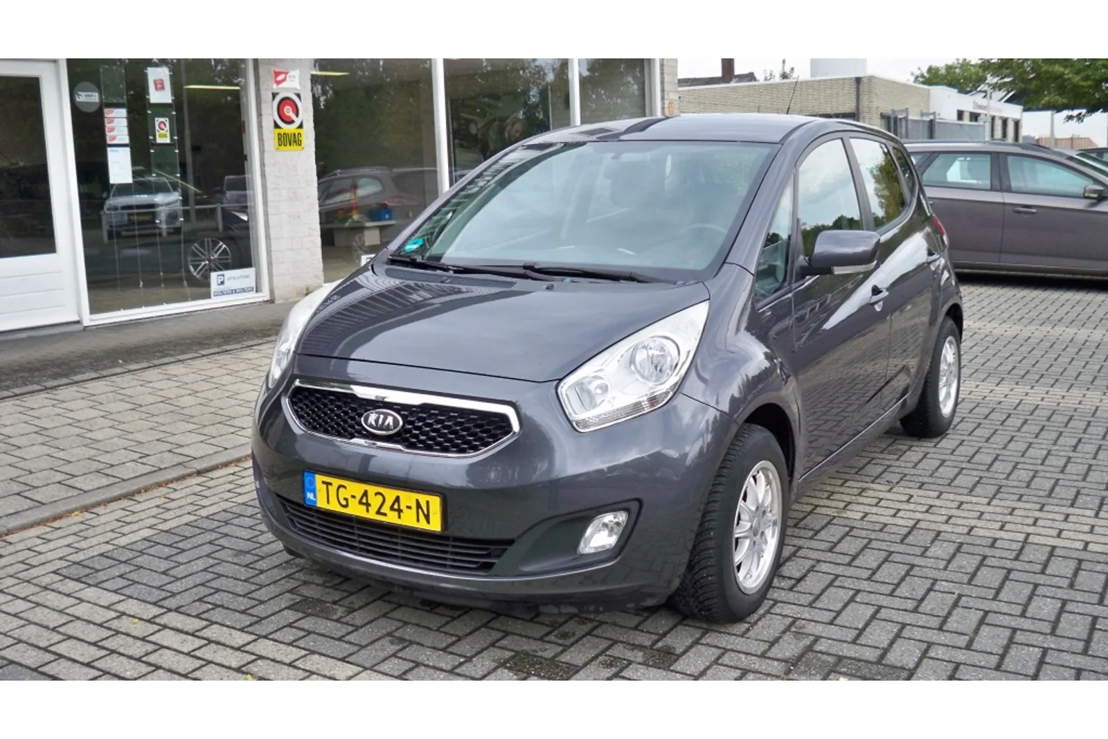 Kia Venga (2012) — foto 1