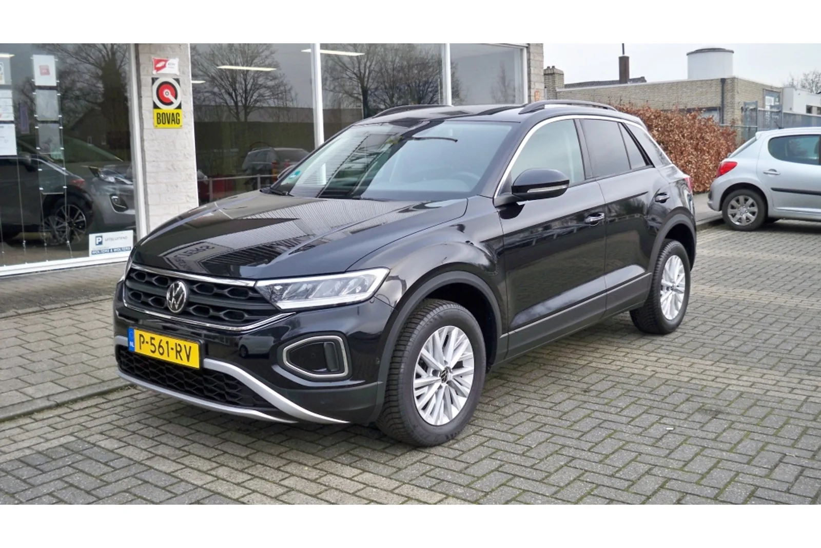 Volkswagen T-Roc (2022) — foto 1