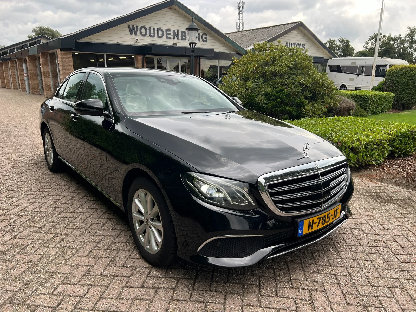 Mercedes-Benz E-Klasse (2017) — foto 1