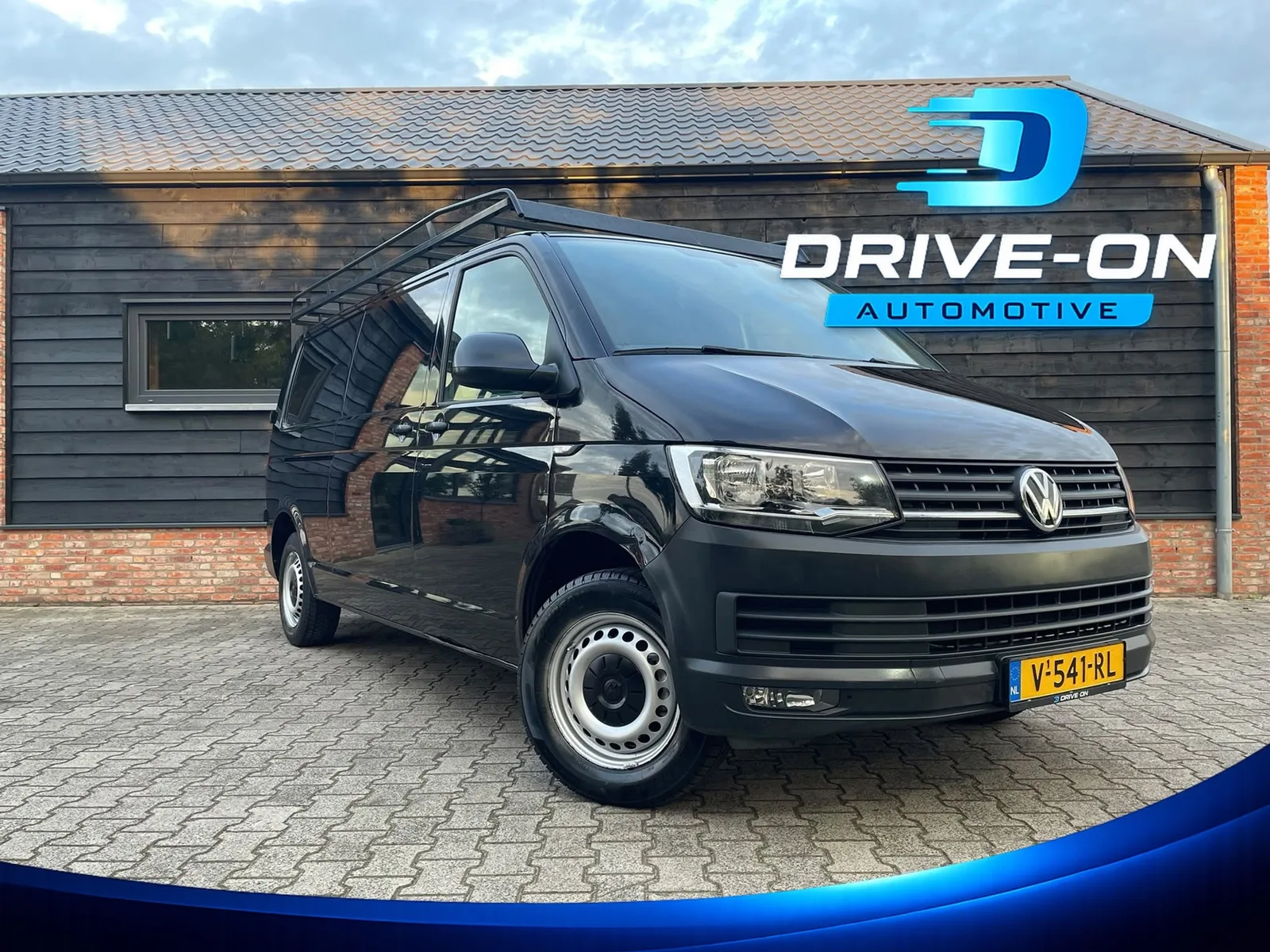 Volkswagen Transporter (2018) — foto 1