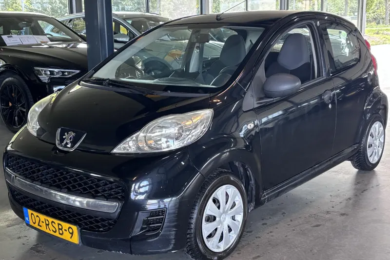Peugeot 107 (2011)