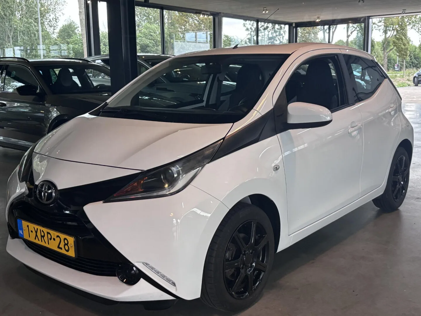 Toyota Aygo (2014) — foto 1