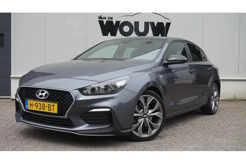 Hyundai i30 Fastback (2020)