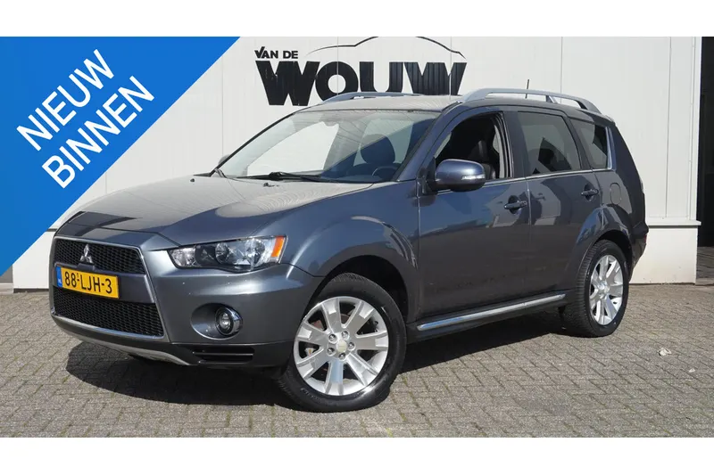 Mitsubishi Outlander (2010)