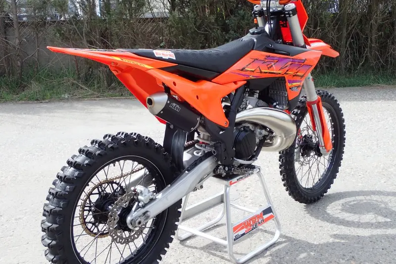 KTM 250 SX 77 UUR (2025)