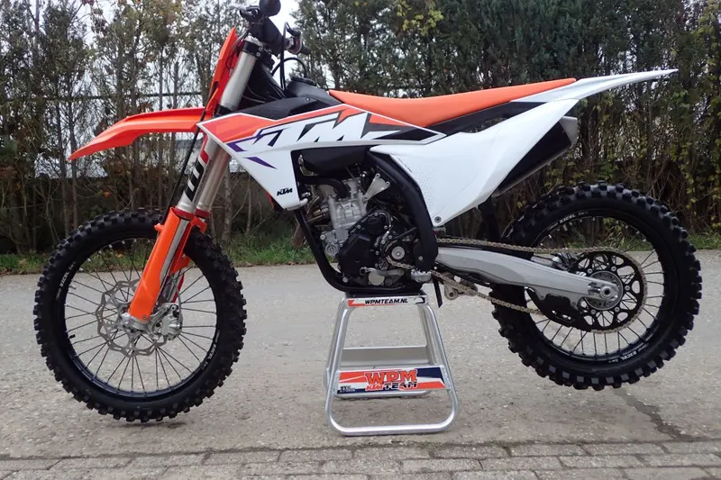 KTM 250 SX-F (2024)