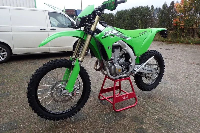 Kawasaki KX250X (2025)