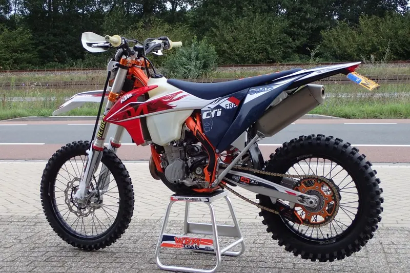 KTM 450 EXC (2023)