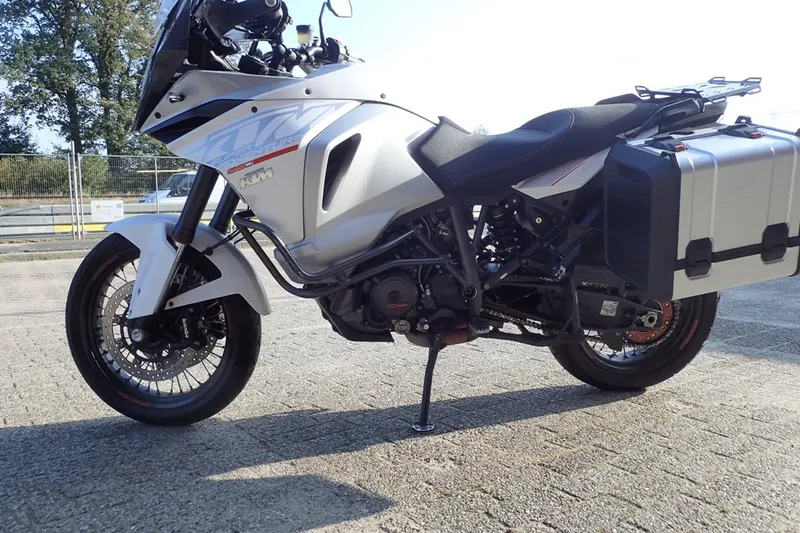 KTM 1290 Super Adventure (2015)