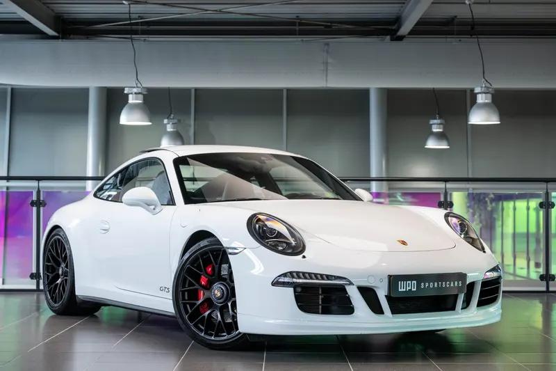 Porsche 911 (2015)