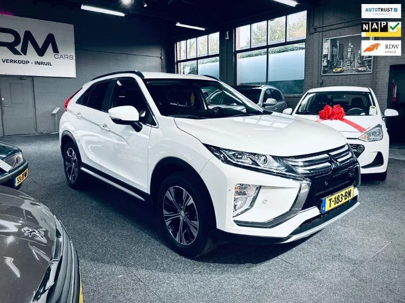 Mitsubishi Eclipse Cross (2018) — foto 1