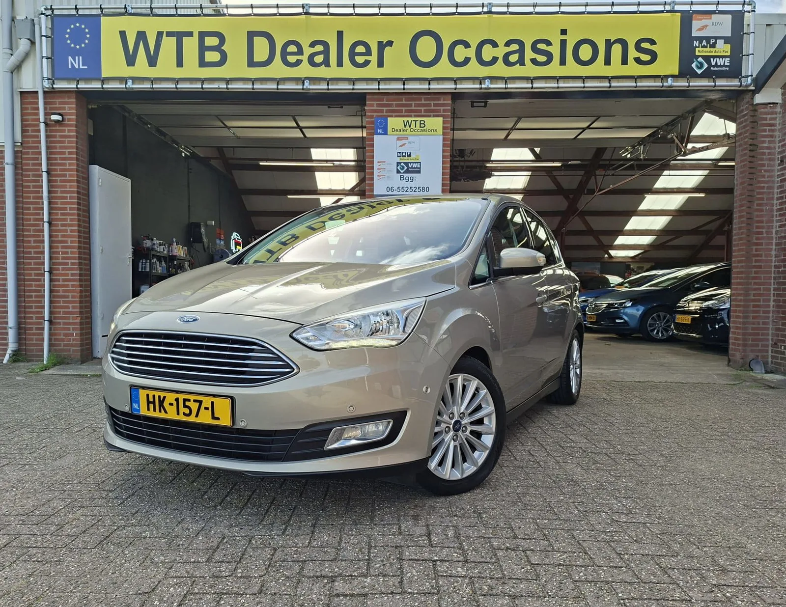 Ford C-Max (2015) — foto 1