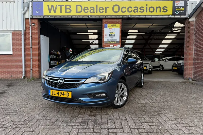 Opel Astra Sports Tourer (2016)