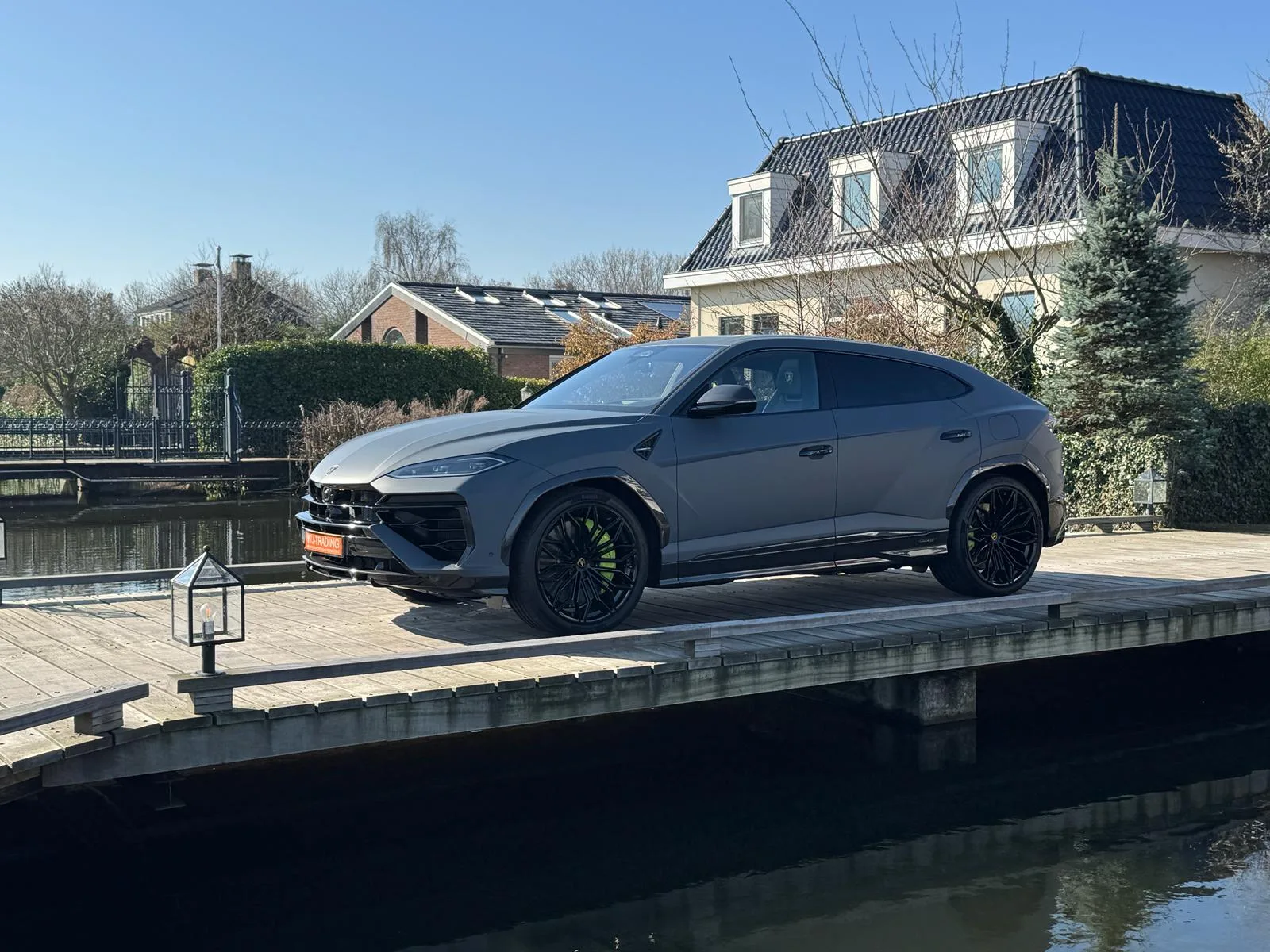 Lamborghini Urus (2026) — foto 1