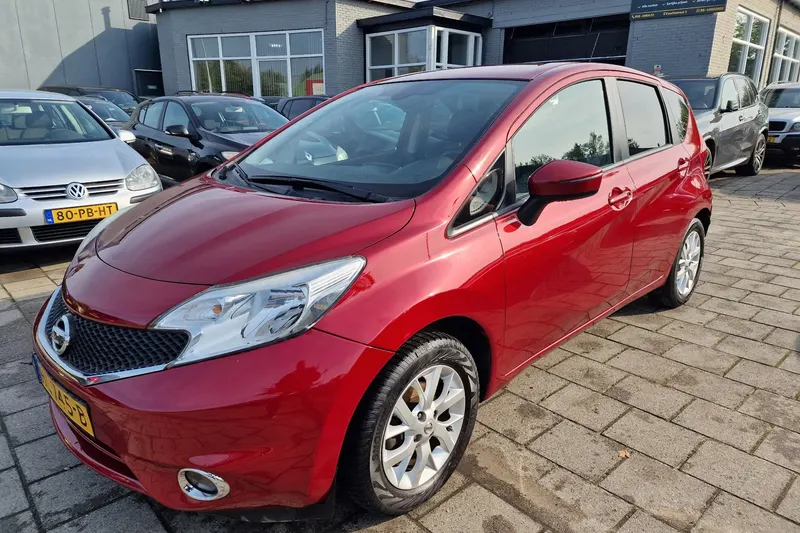 Nissan Note (2015)