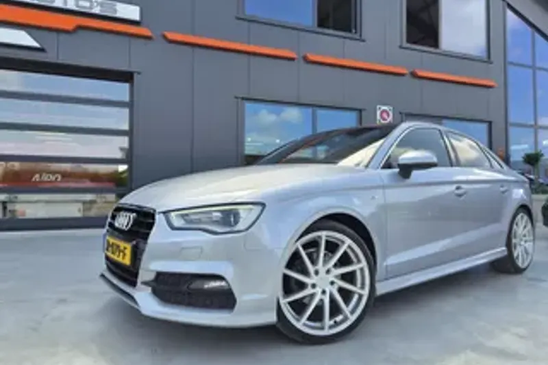 Audi A3 (2015)