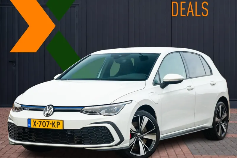 Volkswagen Golf (2021)