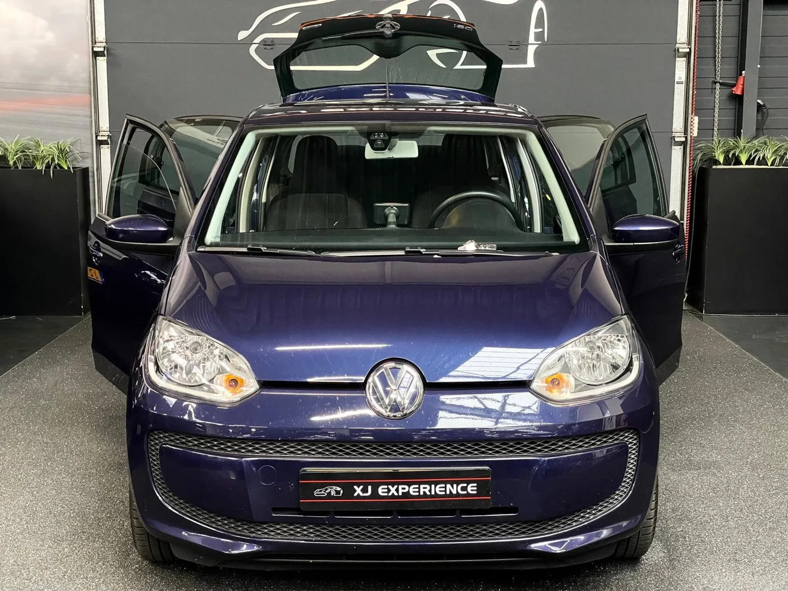 Volkswagen Up! (2015) — foto 1