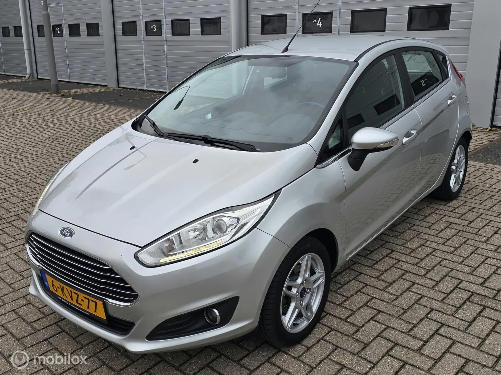 Ford Fiesta (2013) — foto 1